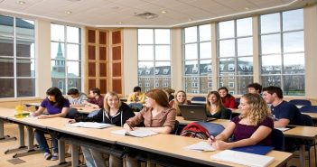 Physical_Sciences_Classroom